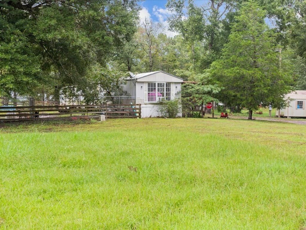 Property Photo:  142 Cotton Thompson Road  TX 75901 