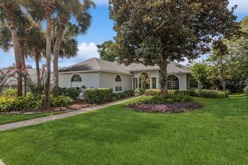 Property Photo:  833 Eagle Claw Court  FL 32746 