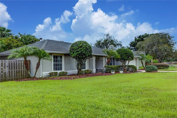 Property Photo: 1020 Lake Rogers Circle FL 32765