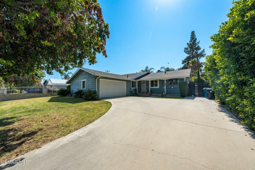 Property Photo:  6705 Rhea Avenue  CA 91335 