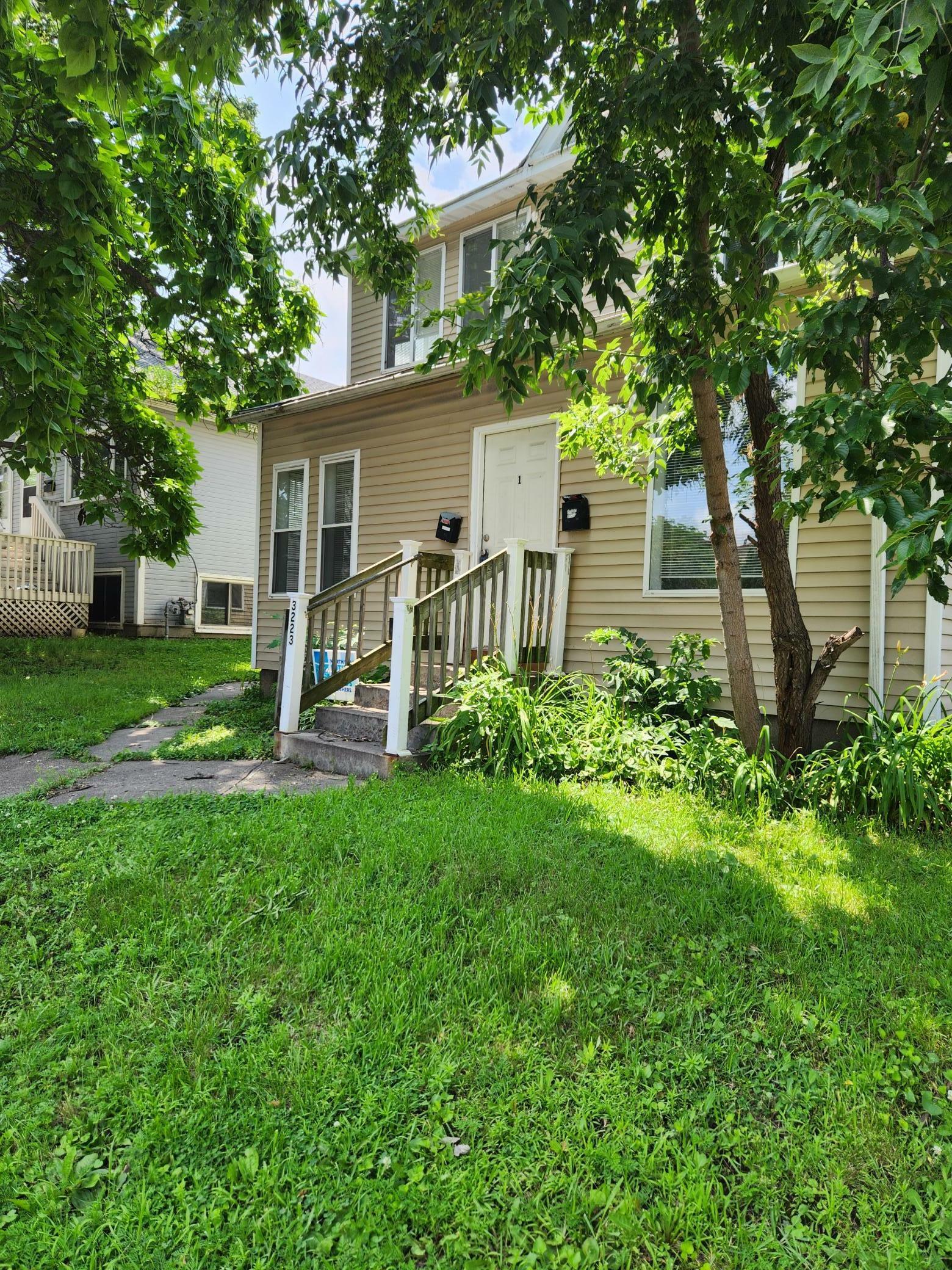 Property Photo:  3223 Fremont Avenue N  MN 55412 