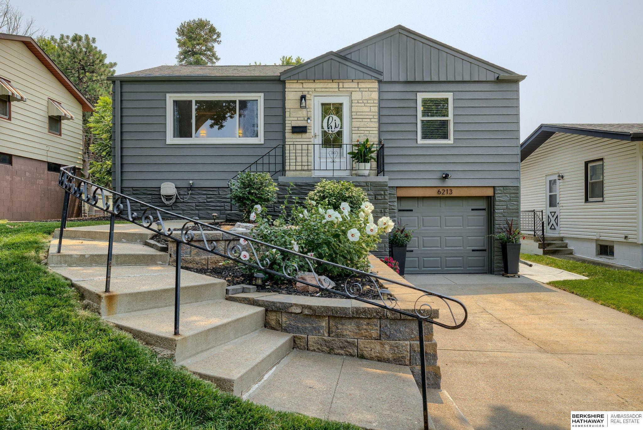 Property Photo:  6213 Oak Street  NE 68106 