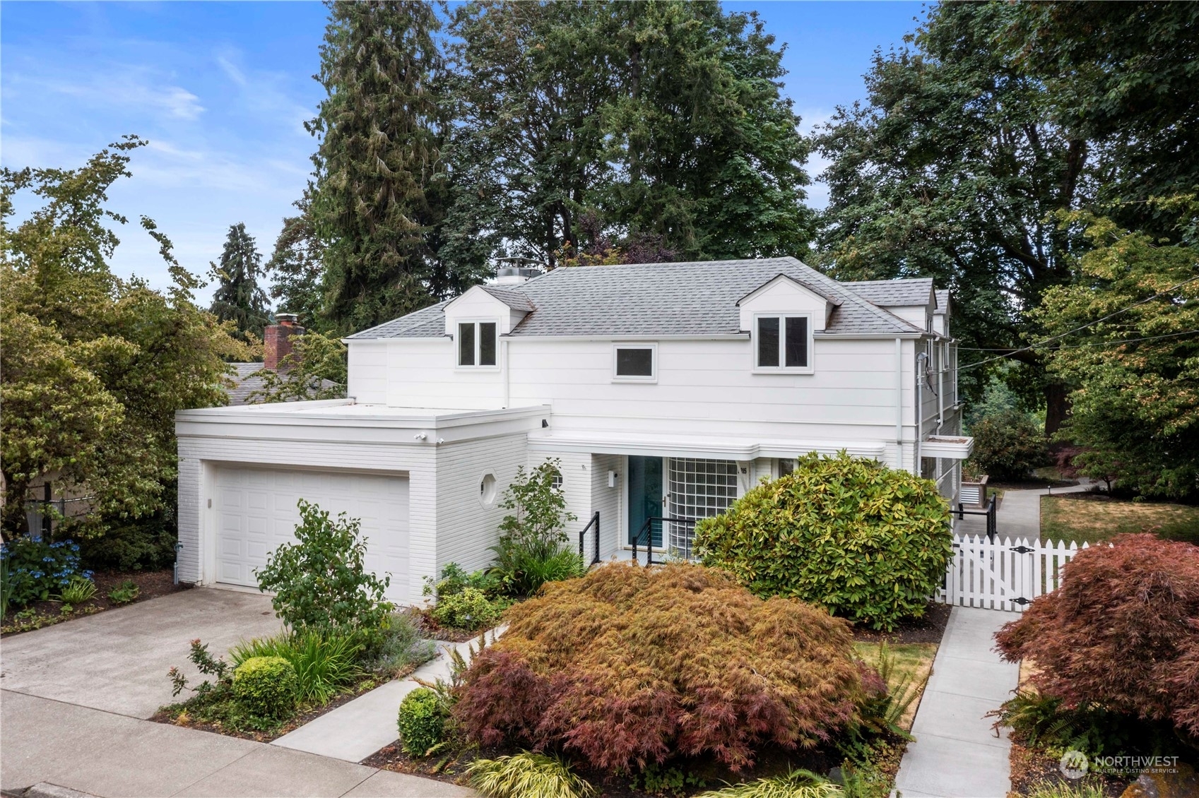 Property Photo:  2215 Water Street SW  WA 98501 