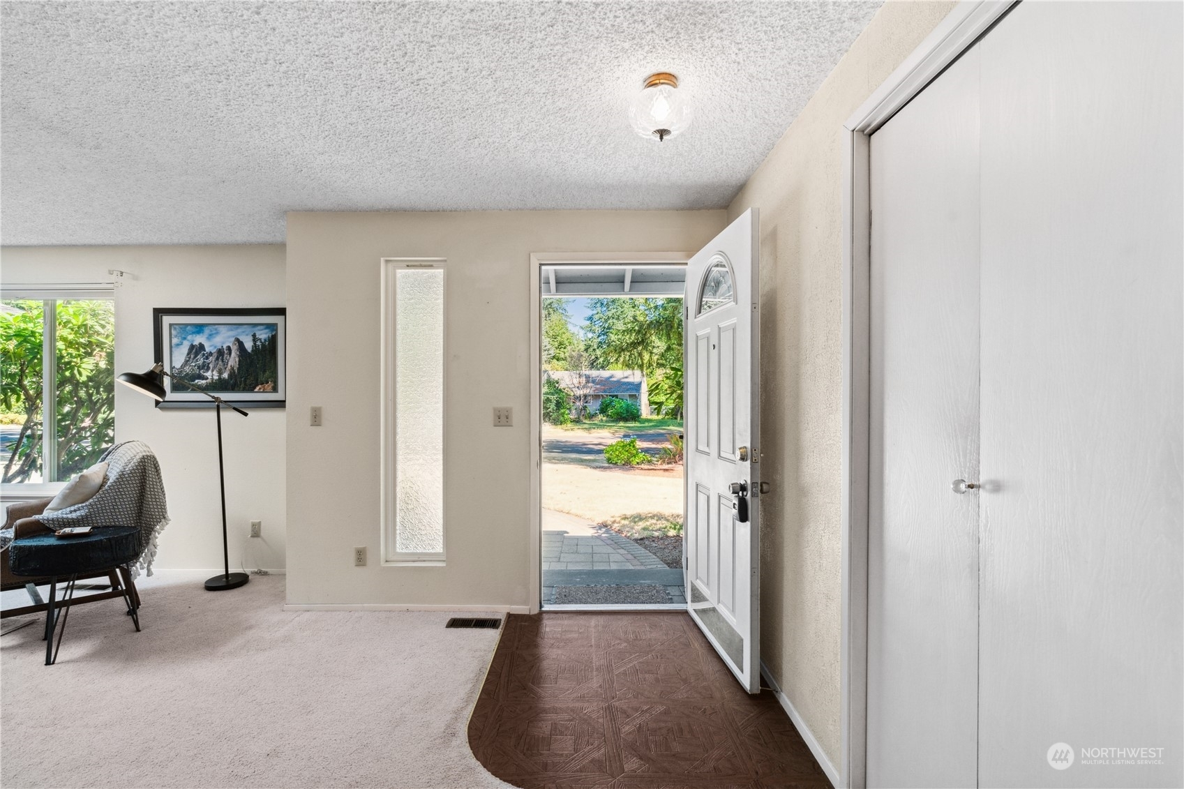 Property Photo:  6732 Alder Glen Drive SE  WA 98513 