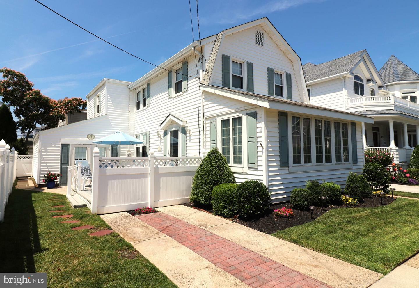 Property Photo:  22 N Brunswick Avenue  NJ 08402 