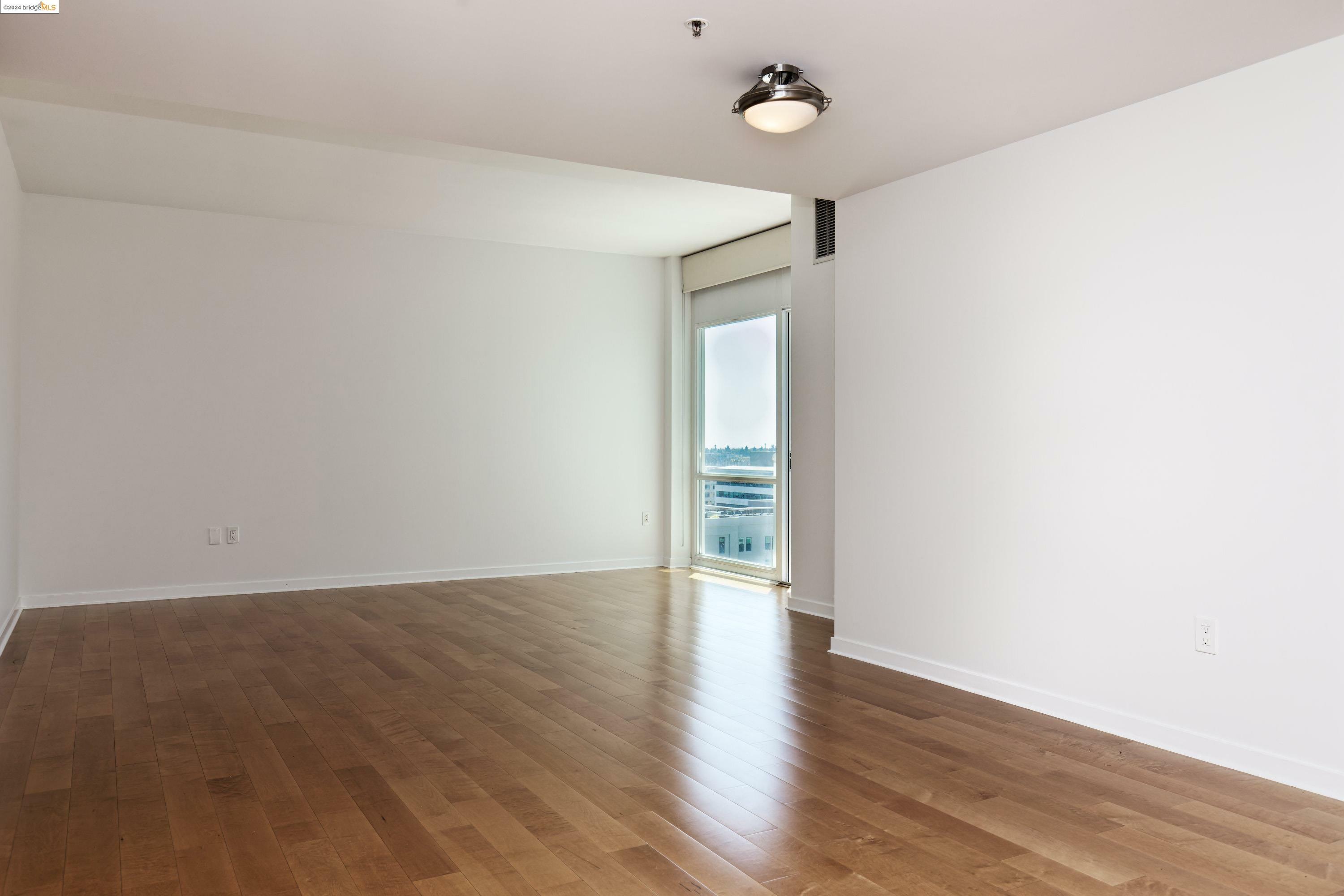 Property Photo:  222 Broadway 1208  CA 94607 