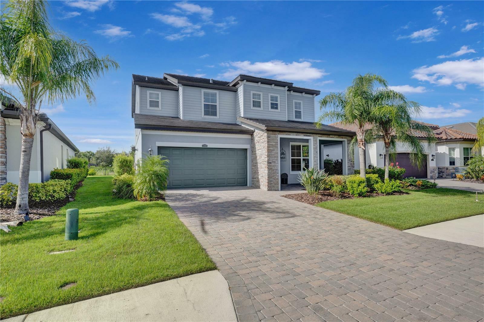 Property Photo:  12428 Terracotta Drive  FL 34211 