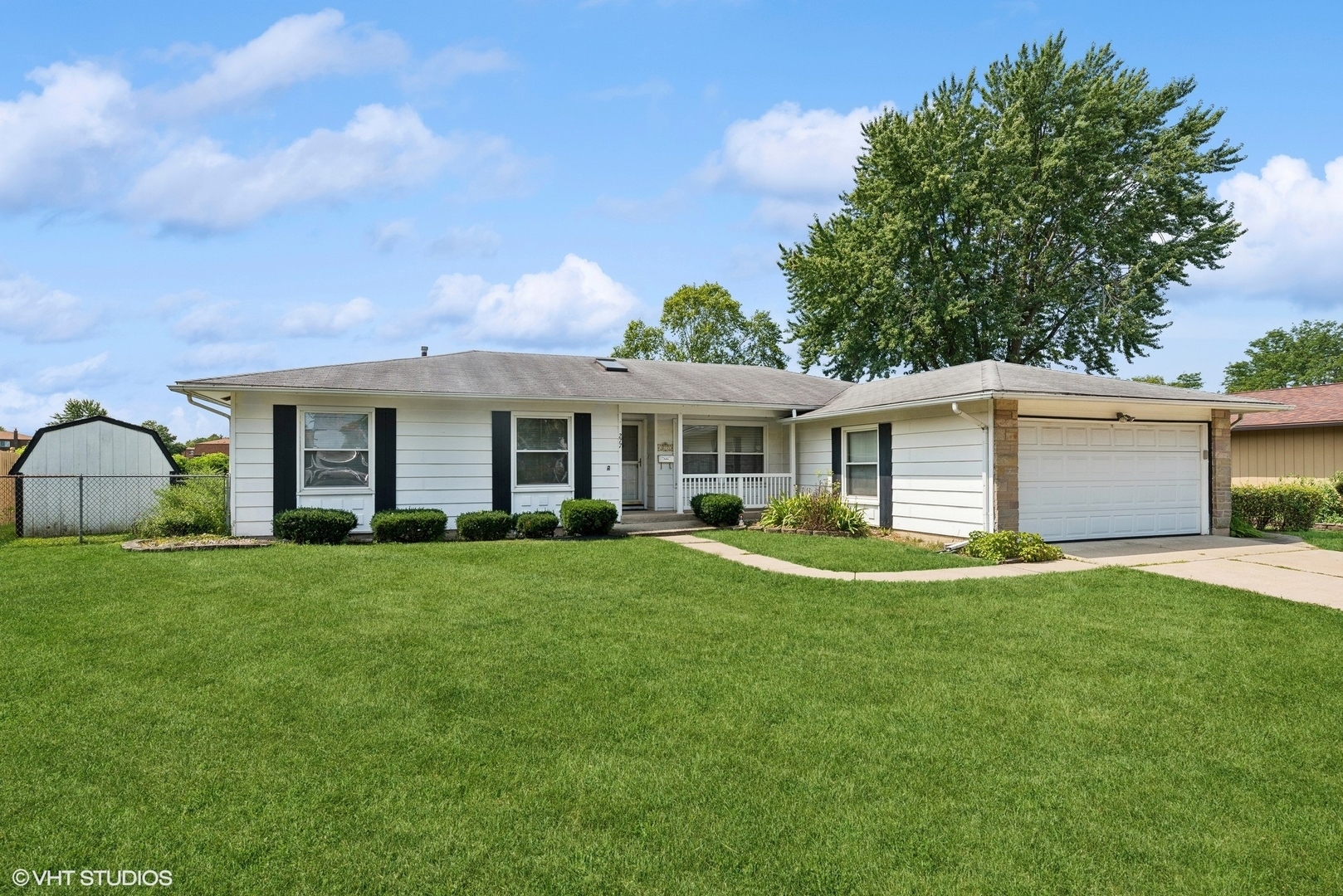 277 W Shelley Road  Elk Grove Village IL 60007 photo