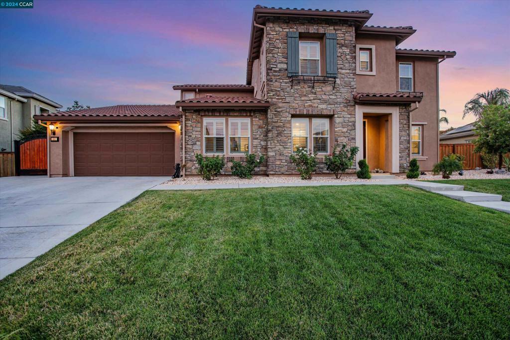 Property Photo:  311 Rolling Sage Cir  CA 95688 