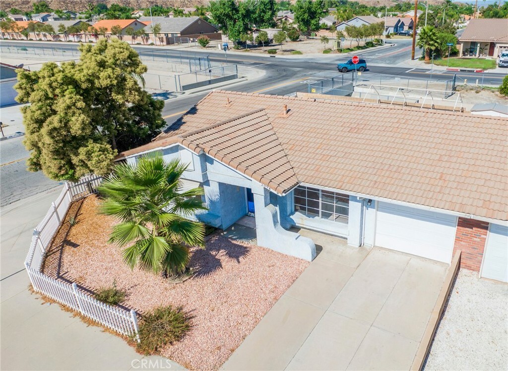 Property Photo:  2094 Whitman Drive  CA 92583 