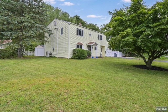 Property Photo:  22 Romondt Road  NJ 07444 