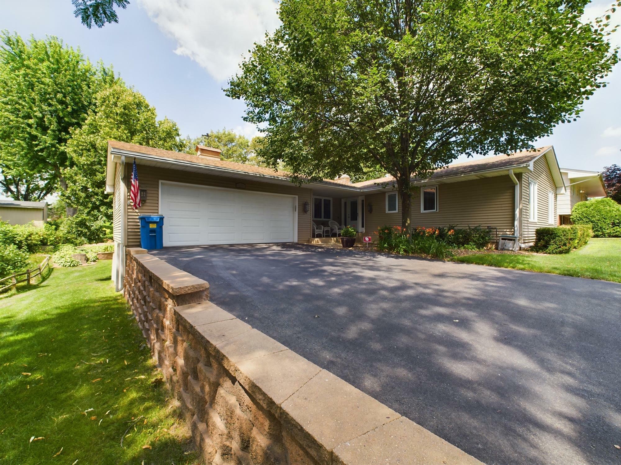 Property Photo:  1573 Christensen Avenue  MN 55118 