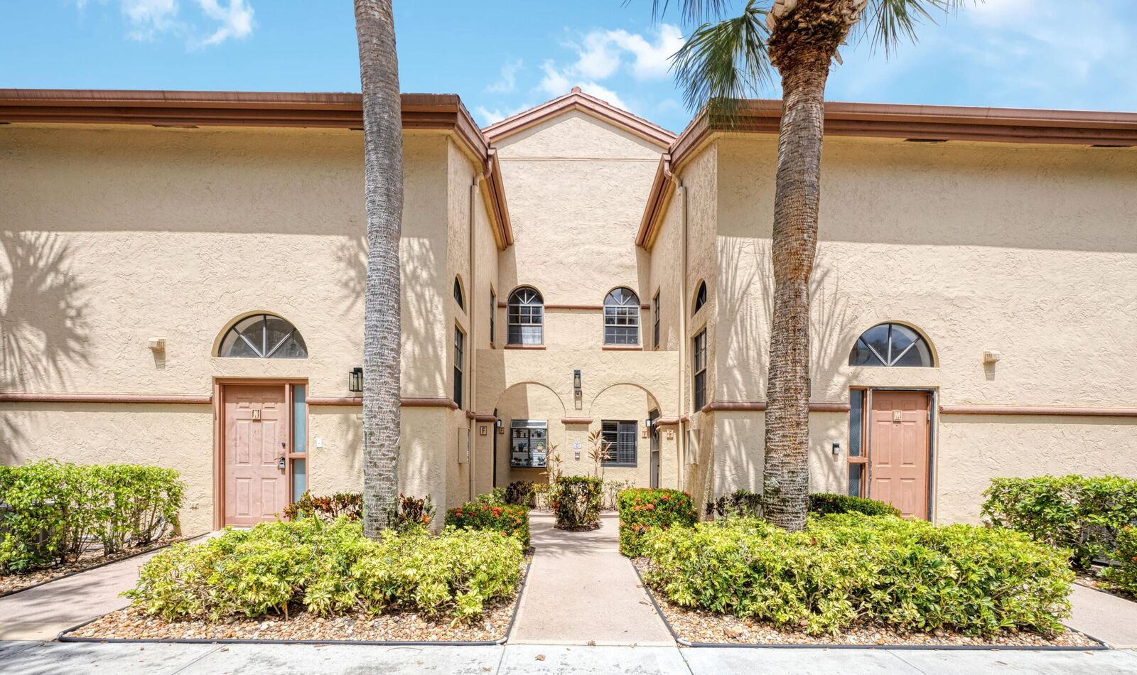 Property Photo: 5107 Europa Drive N FL 33437