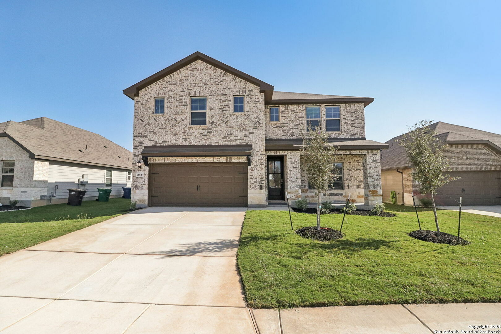 Property Photo: 16910 Eaton Terrace TX 78247