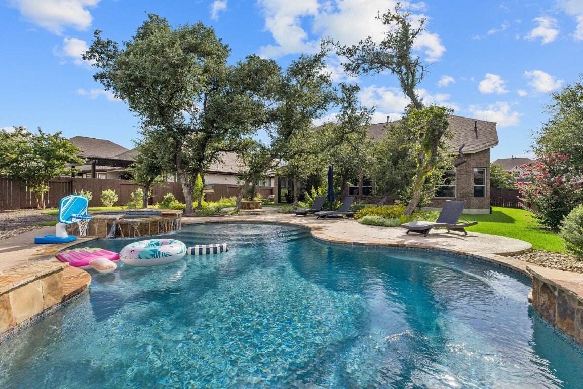 Property Photo:  2824 Wild Indigo Way  TX 78641 