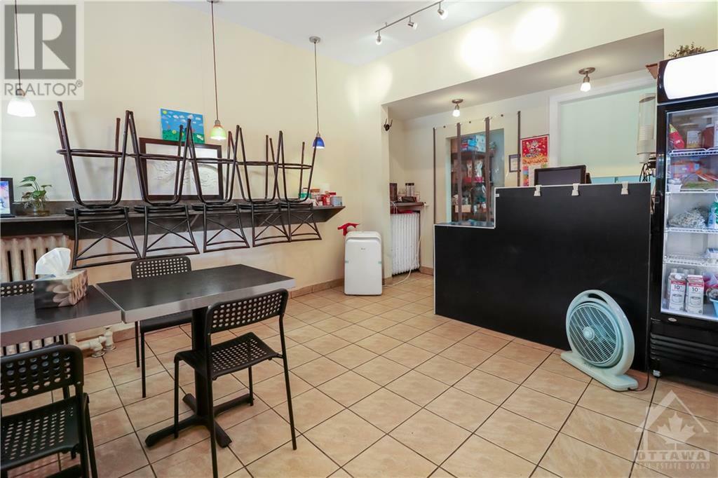 Property Photo:  508 Rideau Street  ON K1N 5Z6 