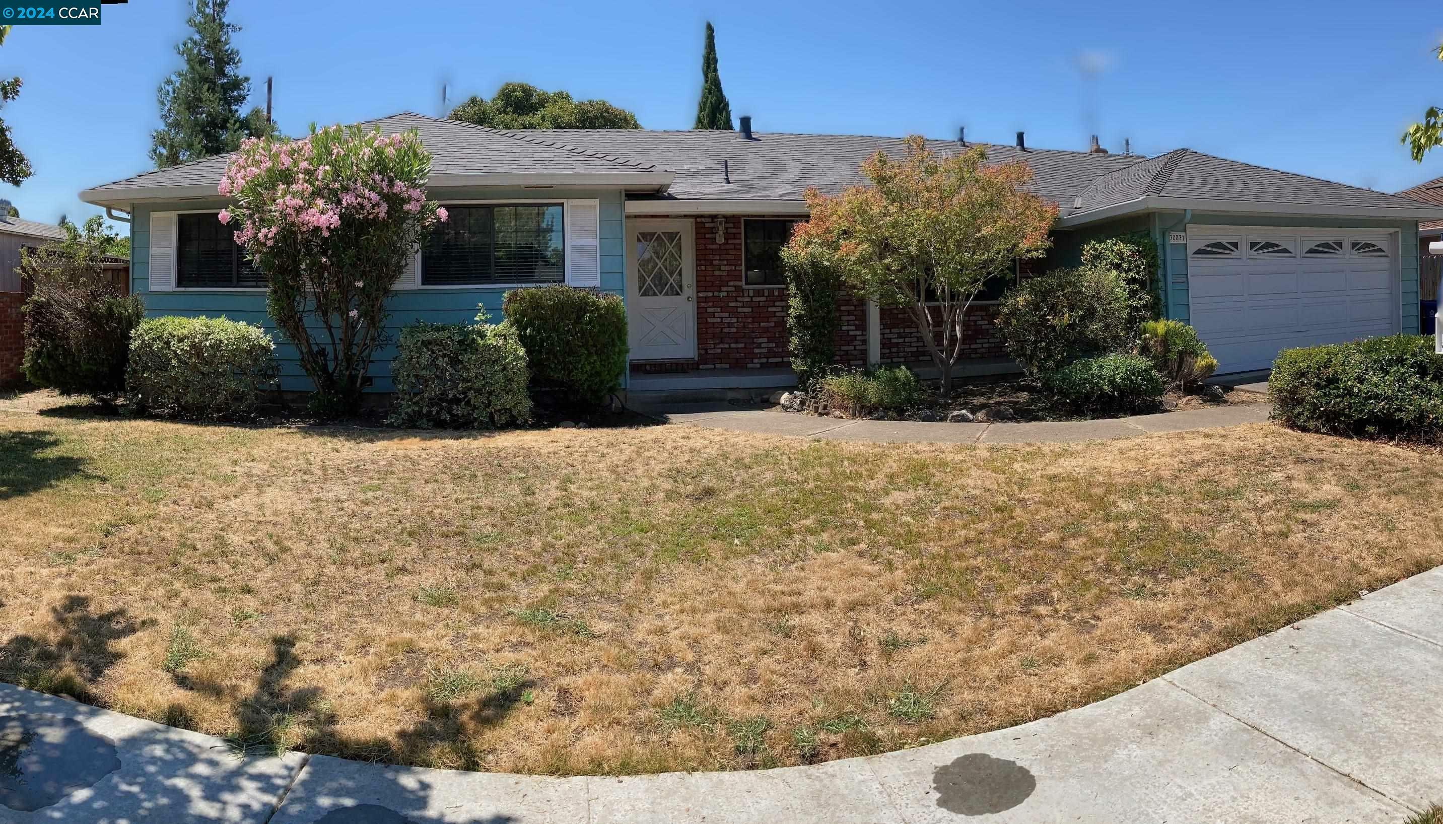 Property Photo:  38831 Roanoke Way  CA 94536 