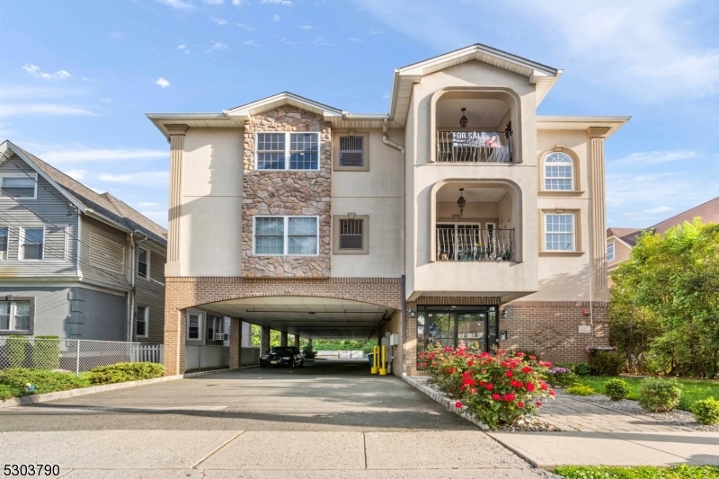 Property Photo: 816 Westfield Ave 301 NJ 07208
