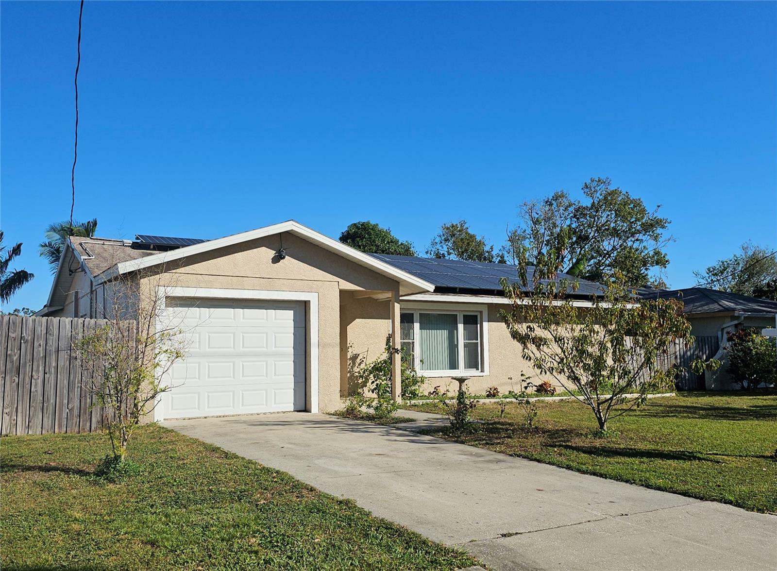 5851 100th Avenue N  Pinellas Park FL 33782 photo