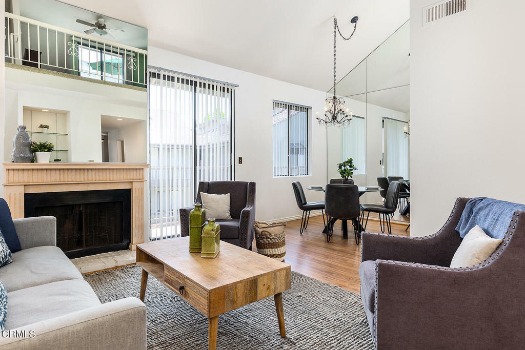 Property Photo:  330 Cordova Street 326  CA 91101 