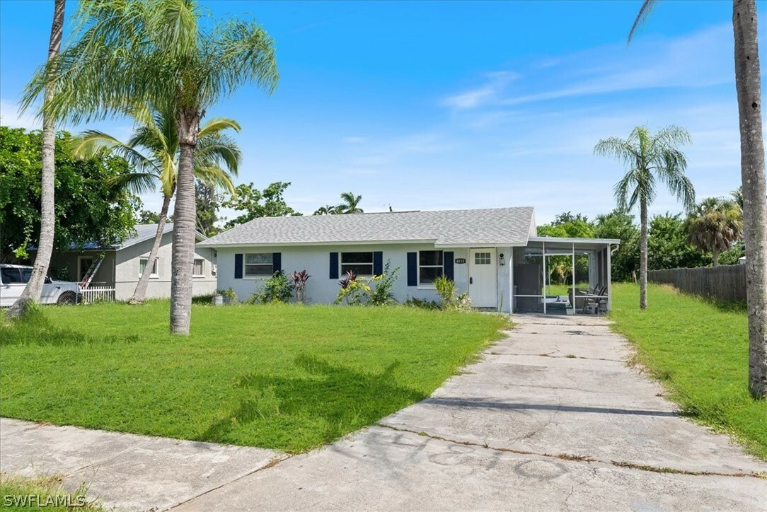 Property Photo:  4810 Duera Mae Drive  FL 33908 