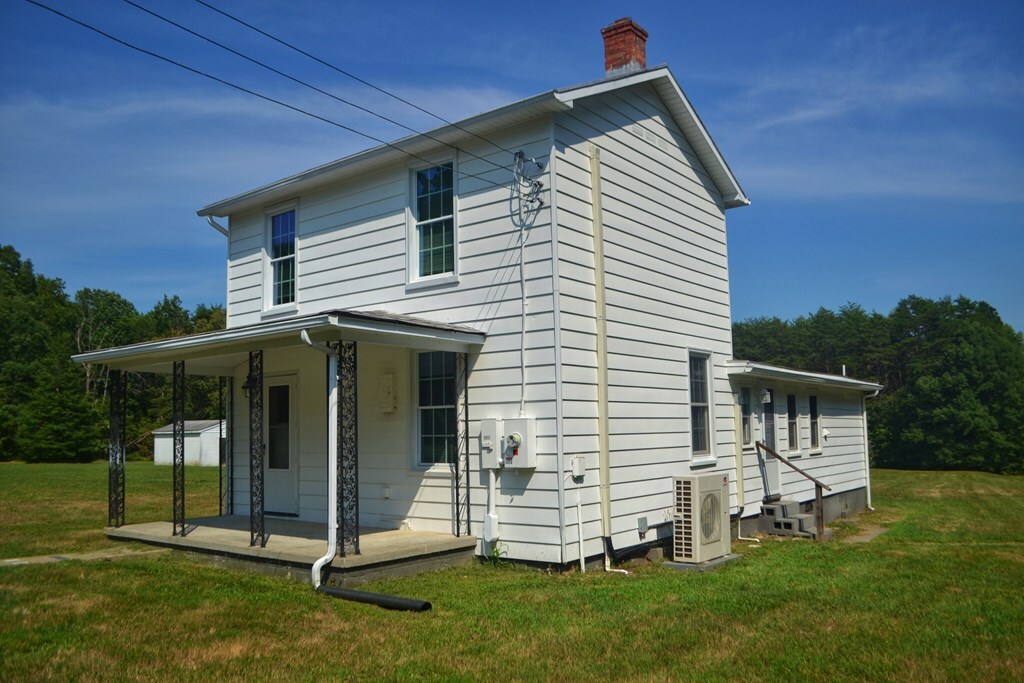 Property Photo:  149 Ebenezer Rd  VA 23117 