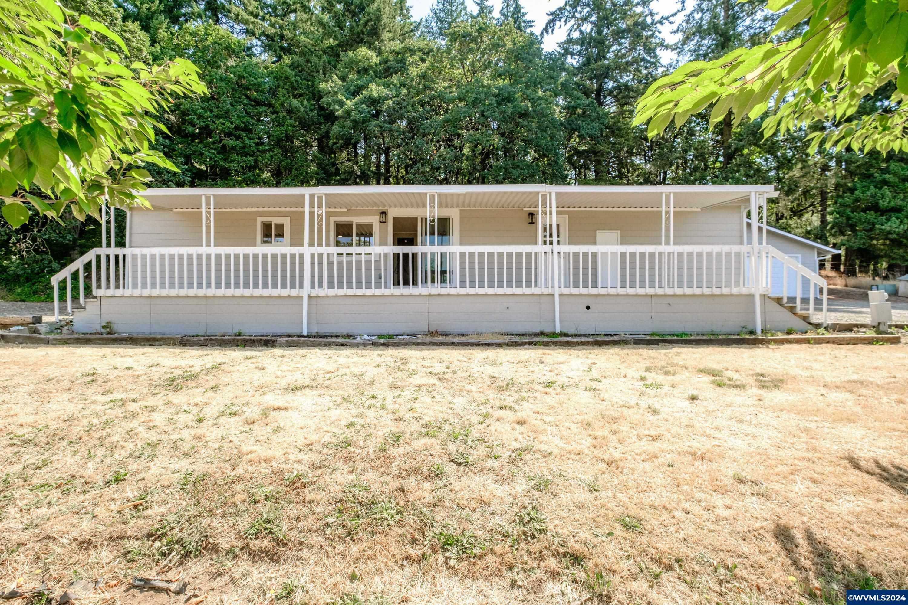 Property Photo:  38611  Century Dr NE  OR 97322 