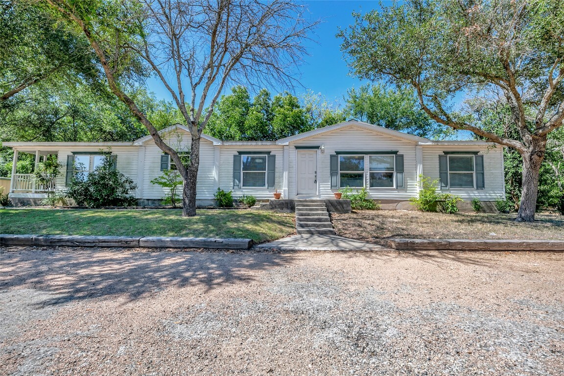 Property Photo: 301 Fm 1660 Road TX 78634
