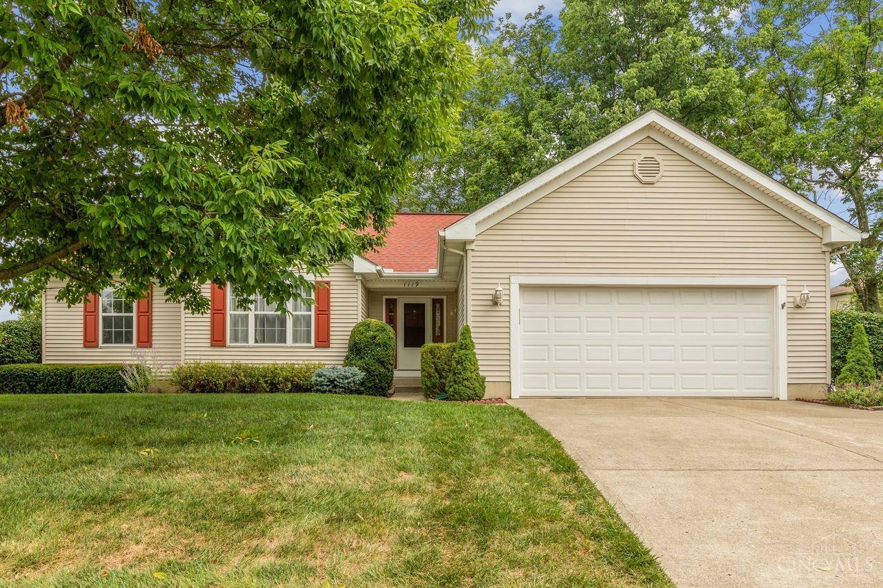 Property Photo:  1119 Poplar Hill Drive  OH 45036 