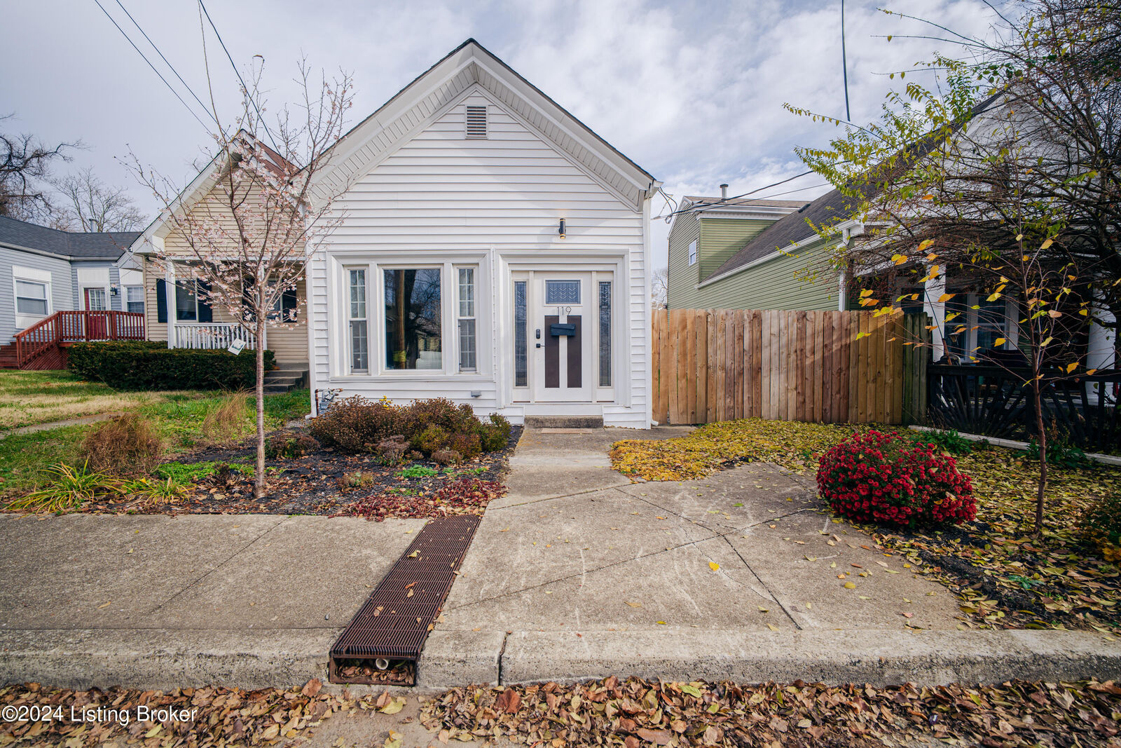 Property Photo:  119 Stevenson Ave  KY 40206 