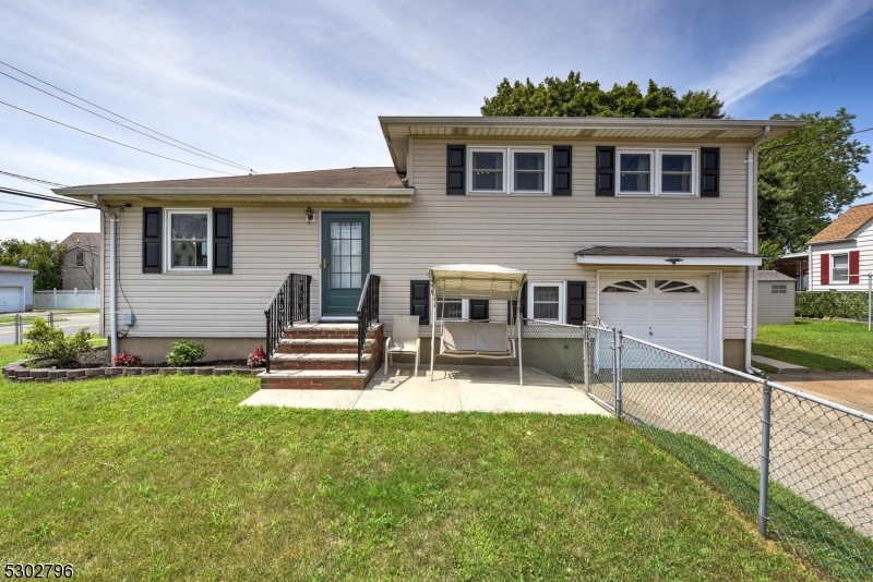 Property Photo: 1700 W Camplain Rd NJ 08835