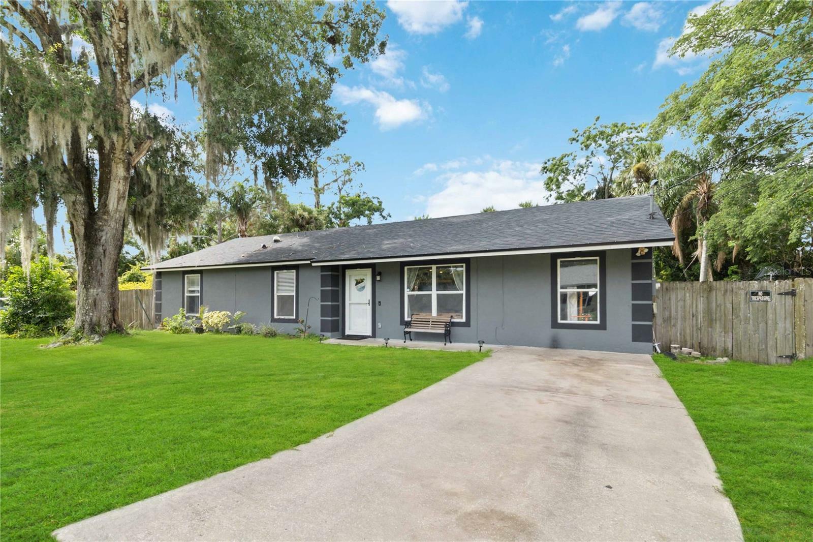 Property Photo:  117 Stevens Avenue  FL 32766 