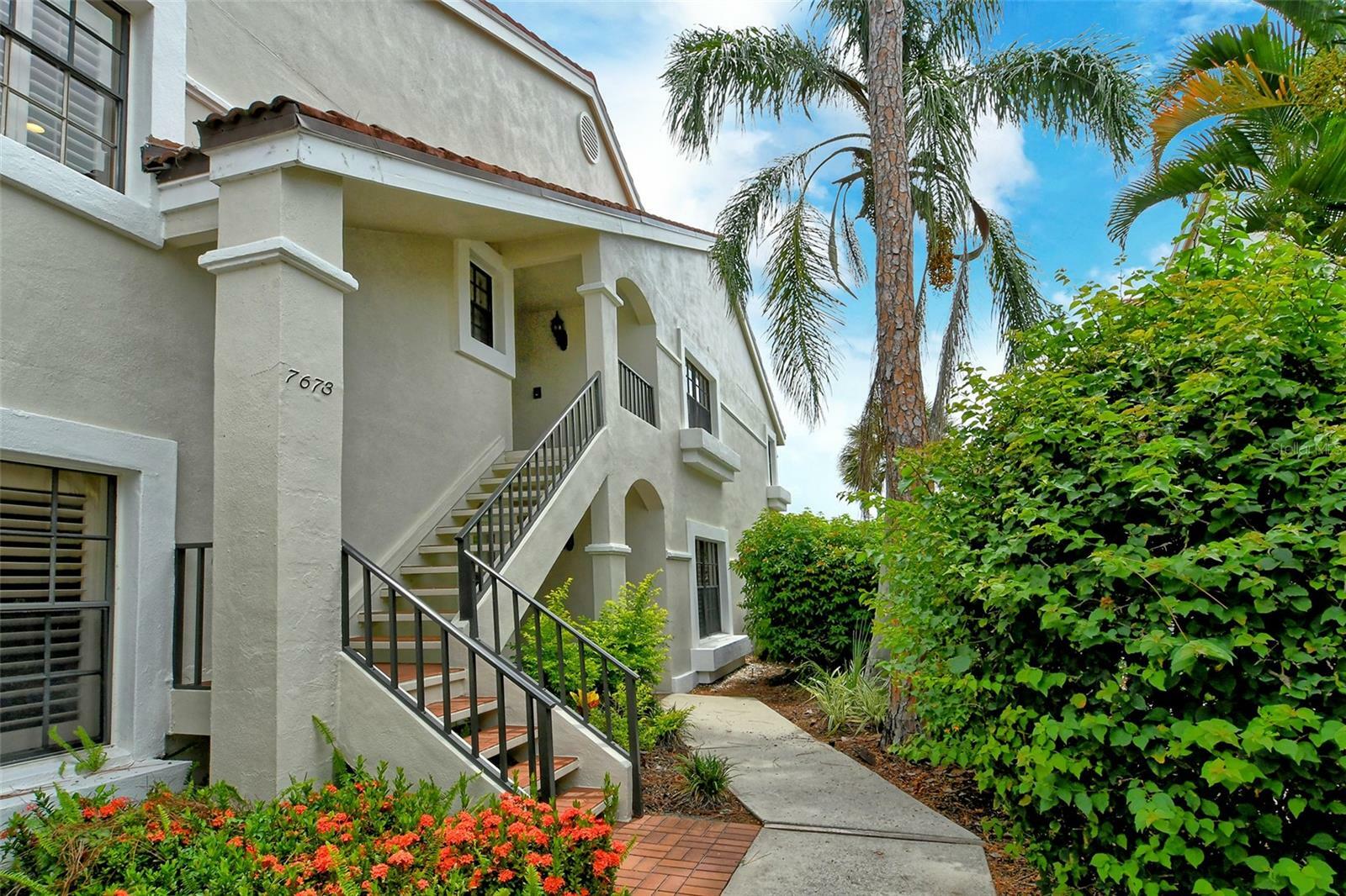 Property Photo:  7673 Fairway Woods Drive 706  FL 34238 