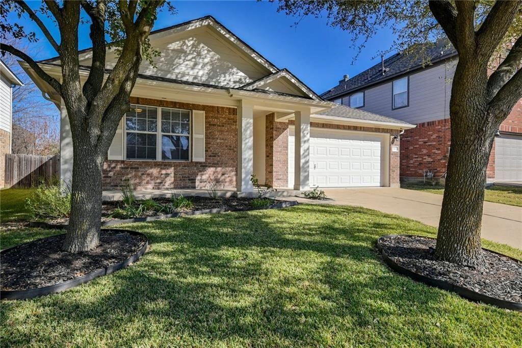 Property Photo: 660 Rusk Road TX 78665