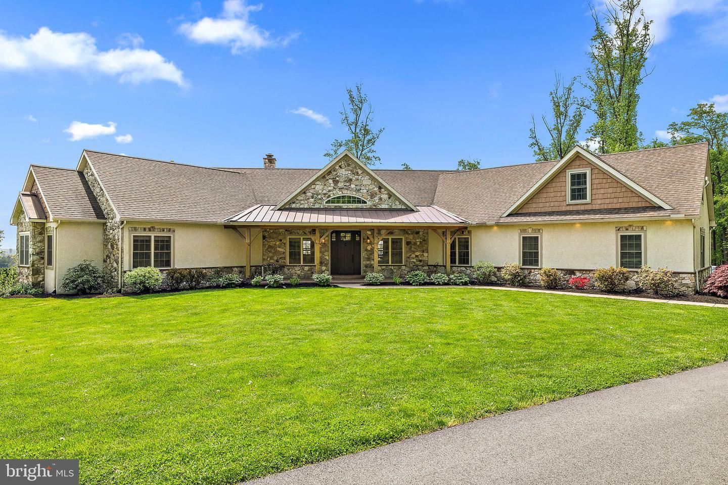 Property Photo:  790 Little Britain Road N  PA 17566 