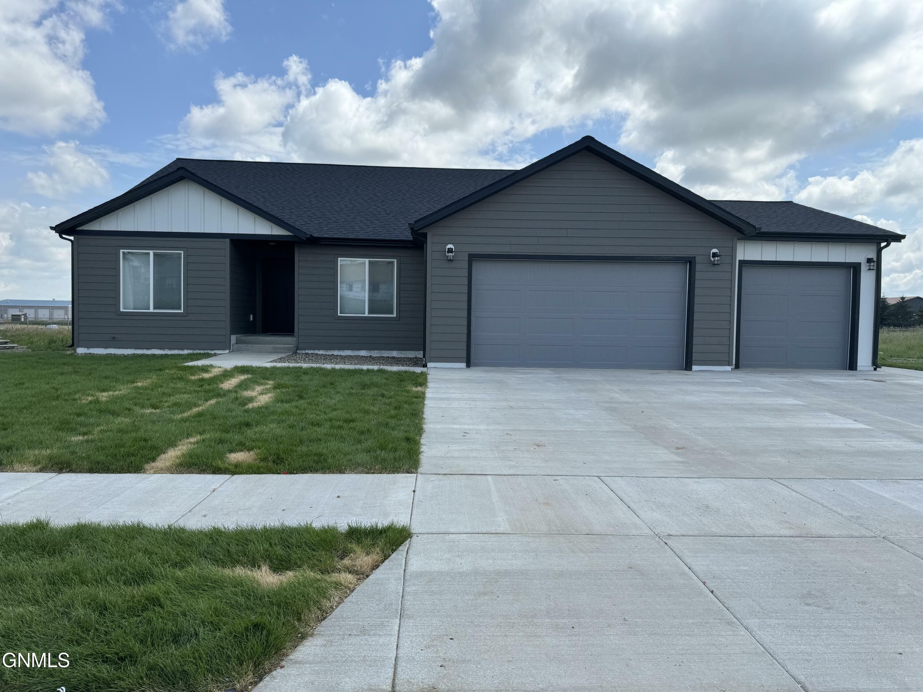 Property Photo:  1234 9th Street SW  ND 58854 