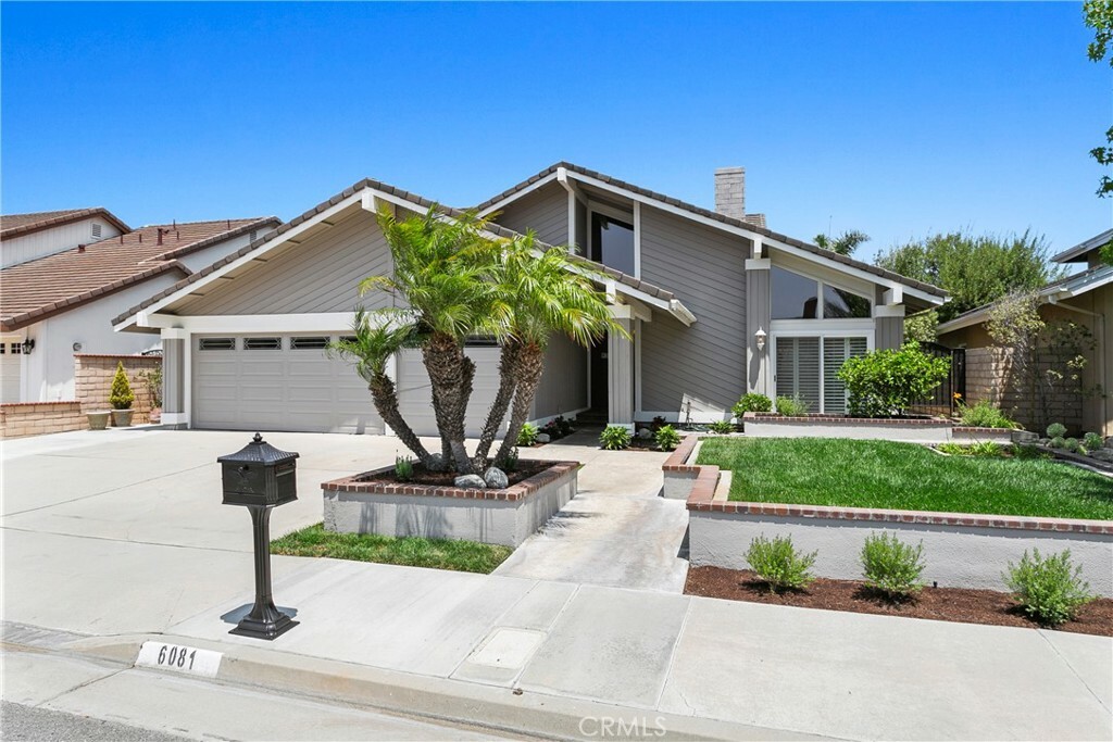 Property Photo:  6081 Jasonwood Drive  CA 92648 