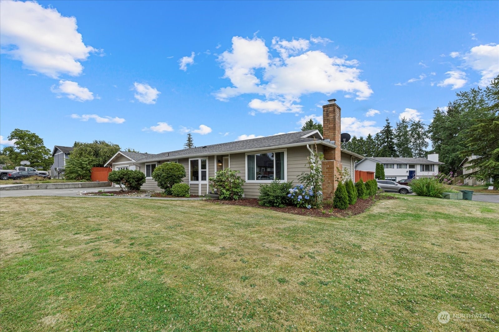 Property Photo:  719  Peace Arch Court  WA 98230 