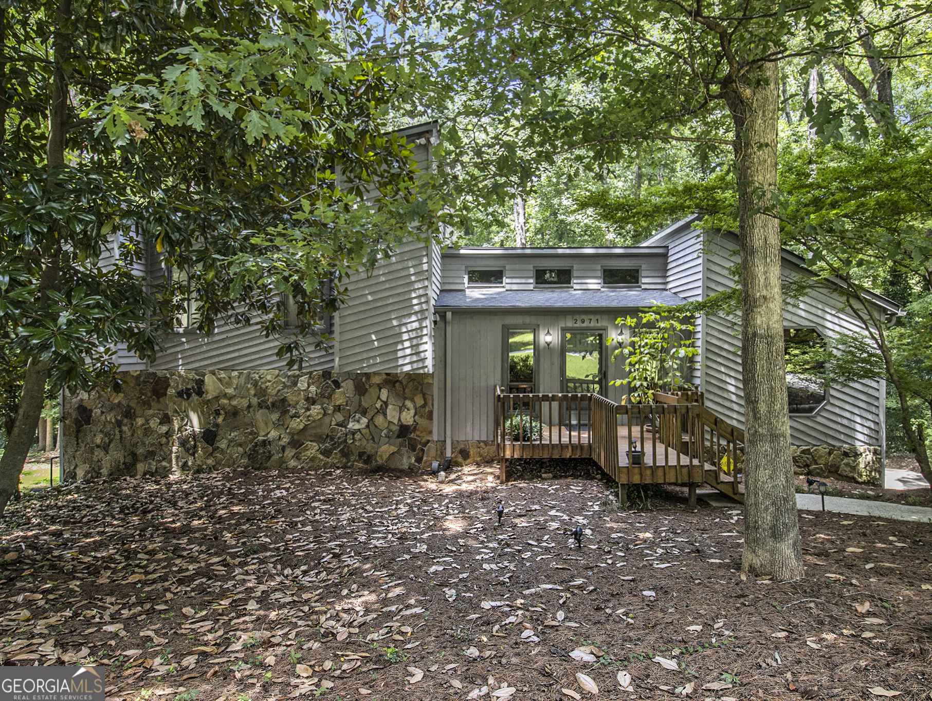 Property Photo: 2971 Marsh Lane GA 30087