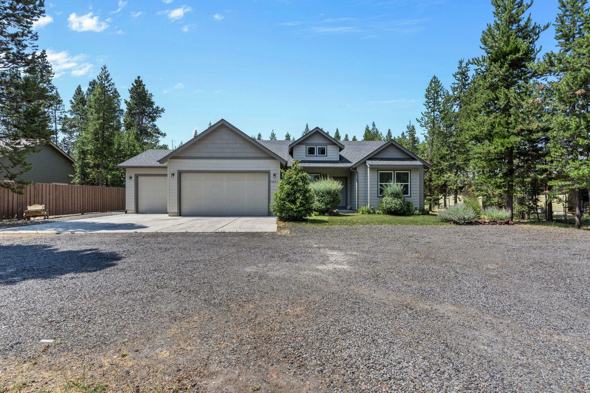 Property Photo: 56047 Marsh Hawk Road OR 97707