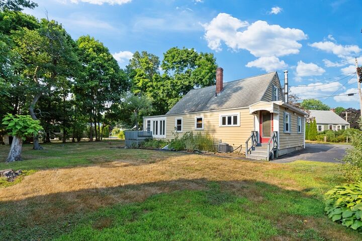 Property Photo:  4 Arrowhead Trail  MA 01938 