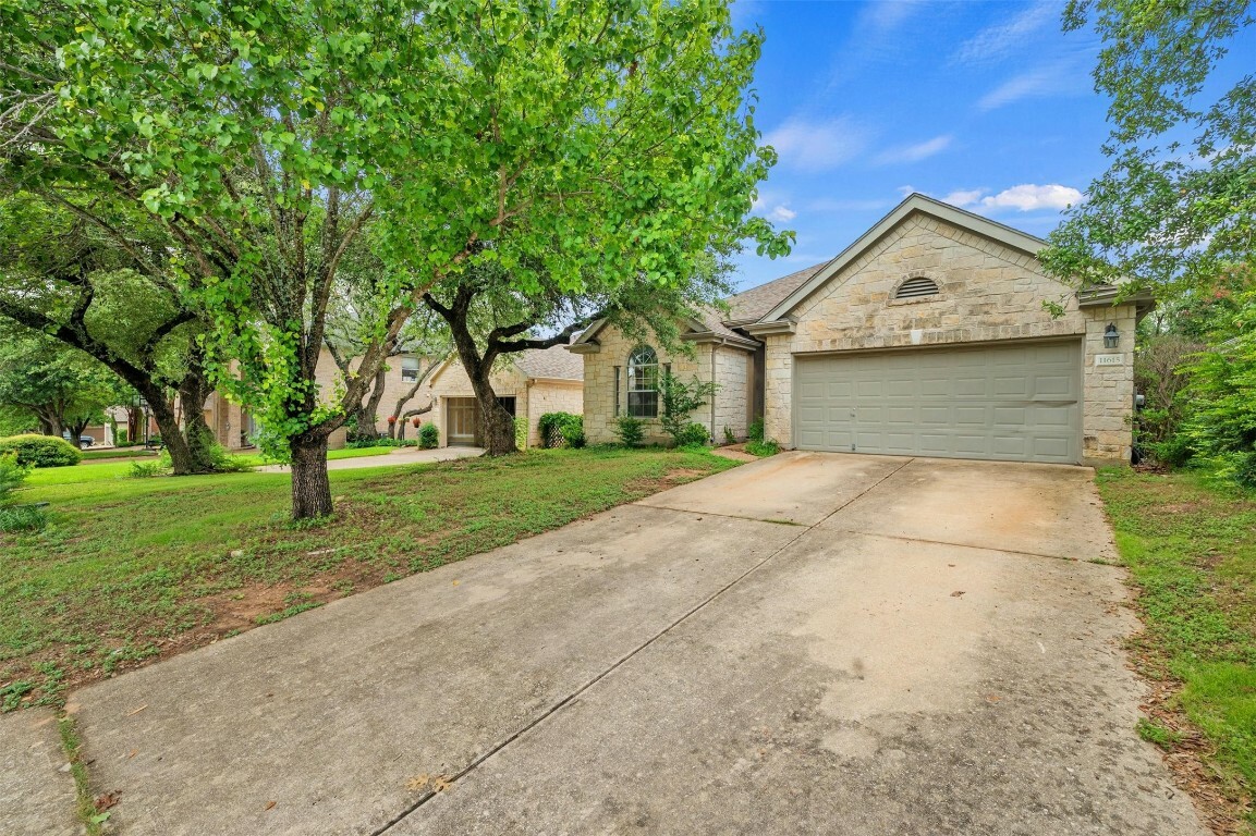 Property Photo:  11615 Sonoma Drive  TX 78738 