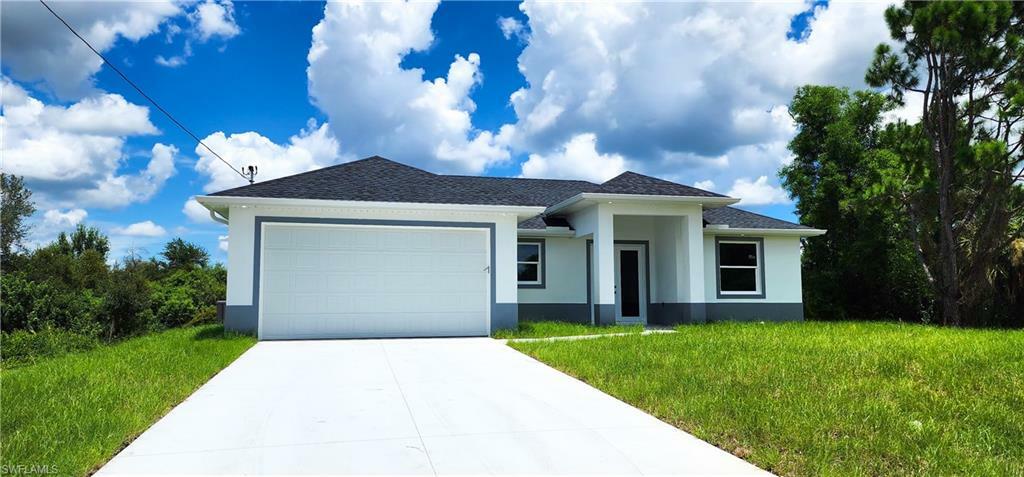 Property Photo:  3304 29th St SW  FL 33976 