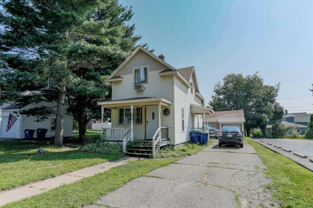 Property Photo:  817 North 3rd Avenue  WI 54401 