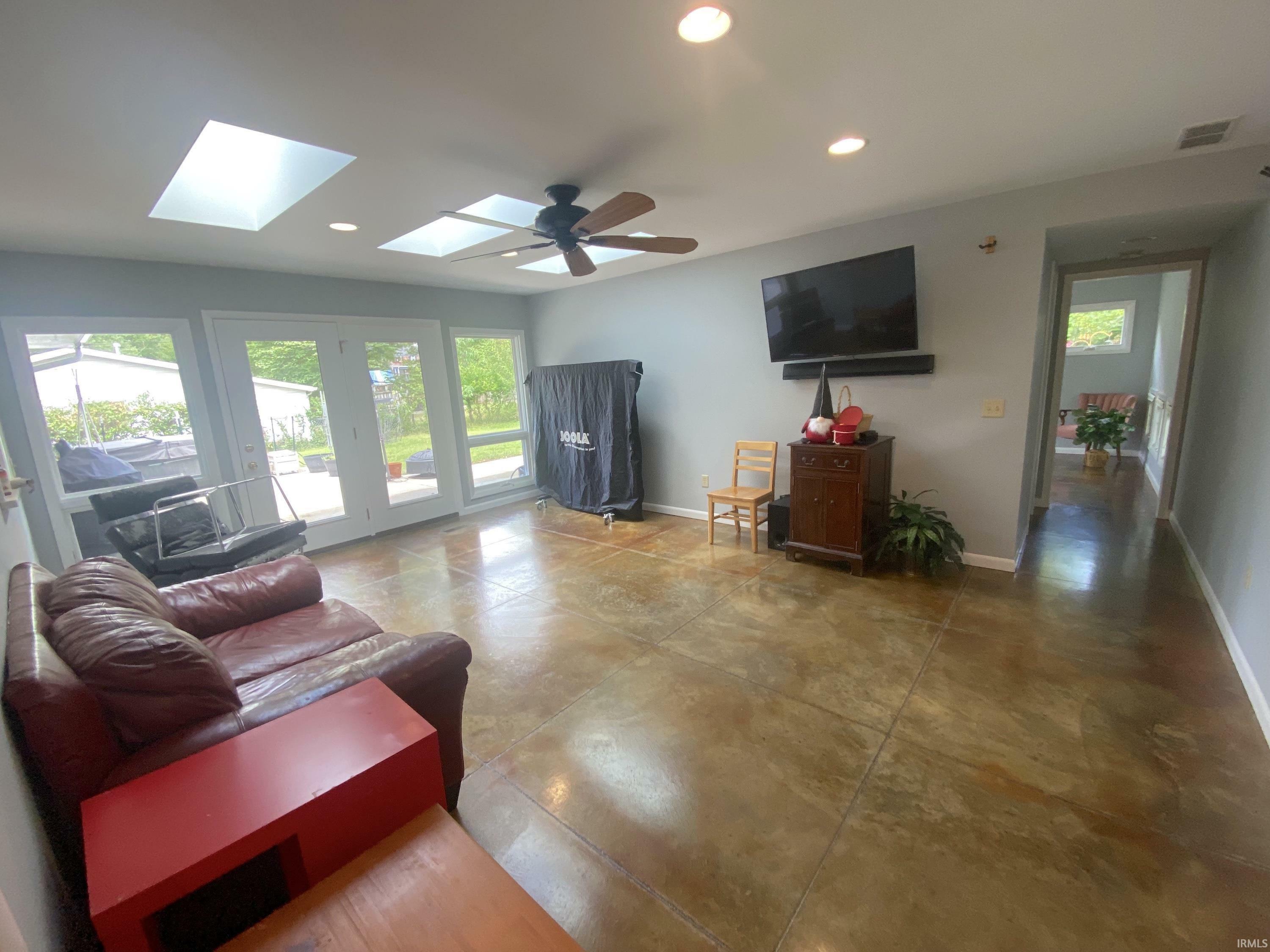 Property Photo:  107 S Meadowbrook Drive  IN 47408 