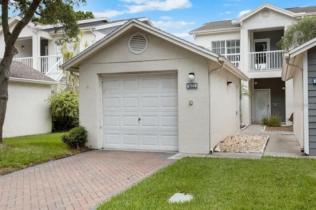 Property Photo:  11411 Harbor Way 1621  FL 33774 