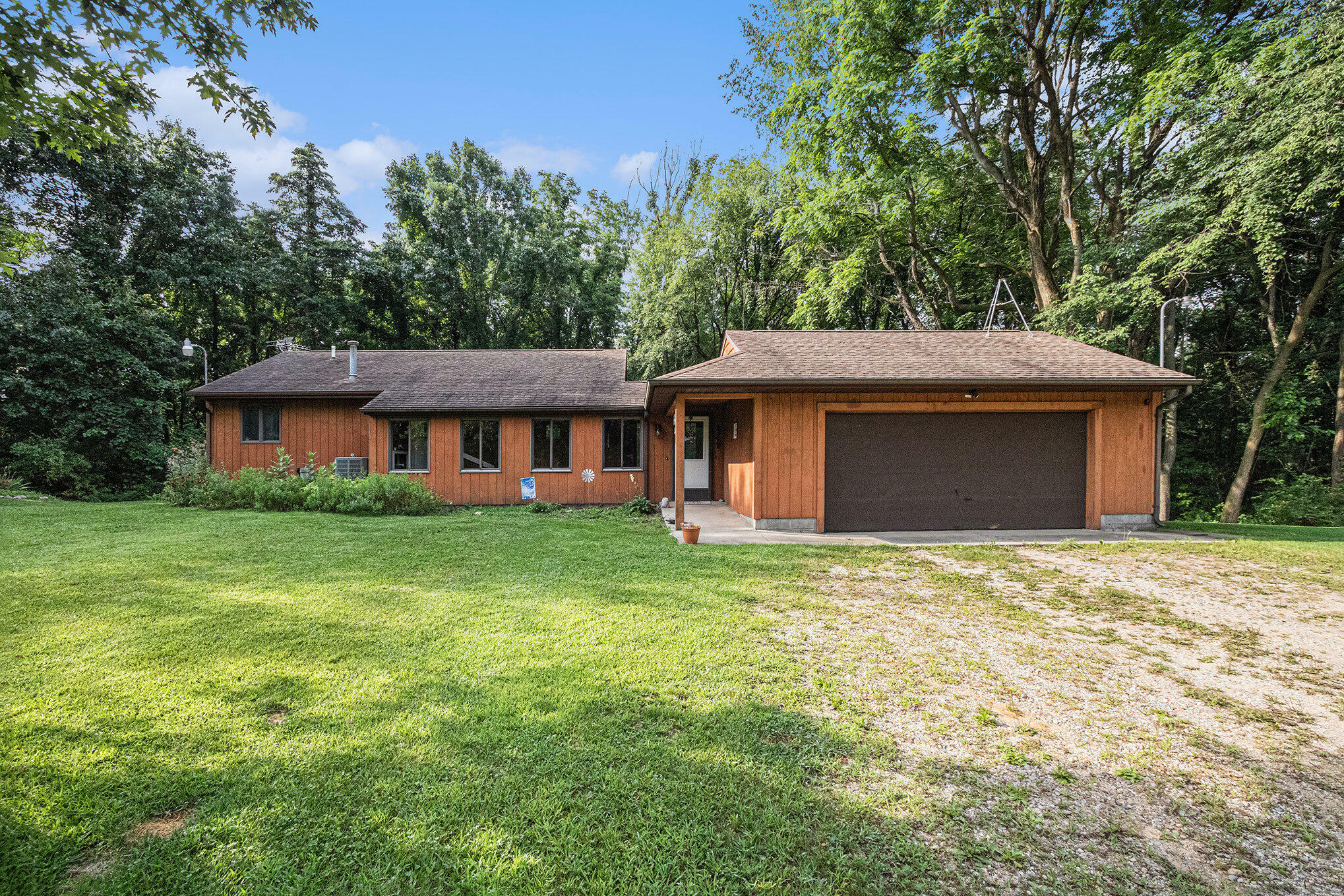 Property Photo:  65935 84th Avenue  MI 49057 