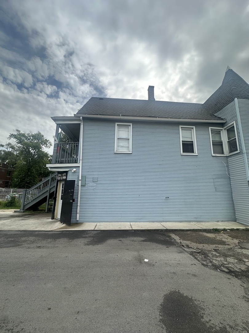 Property Photo:  5345 W Ohio Street  IL 60644 