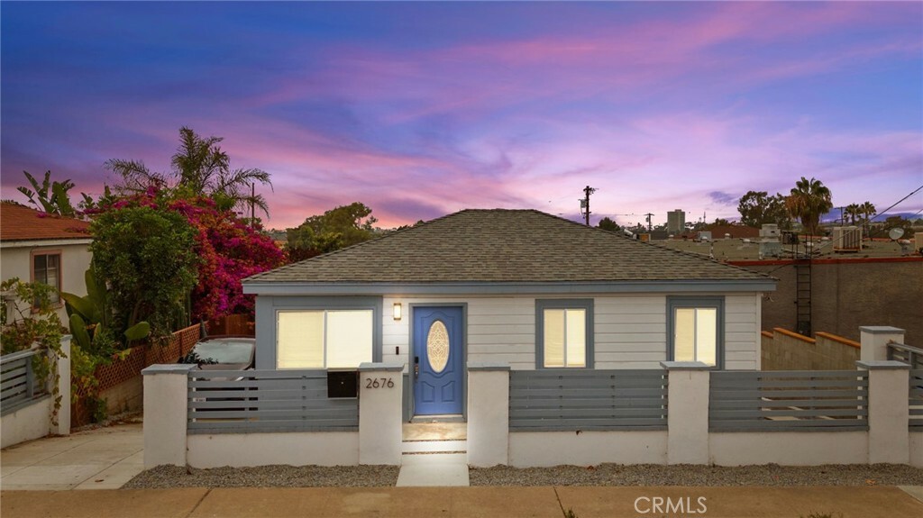 Property Photo:  2676 Comstock  CA 92111 