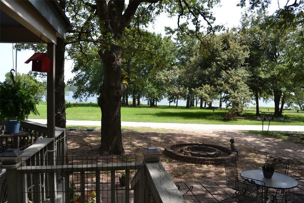 Property Photo:  458 Private Road 5501 4  TX 75472 